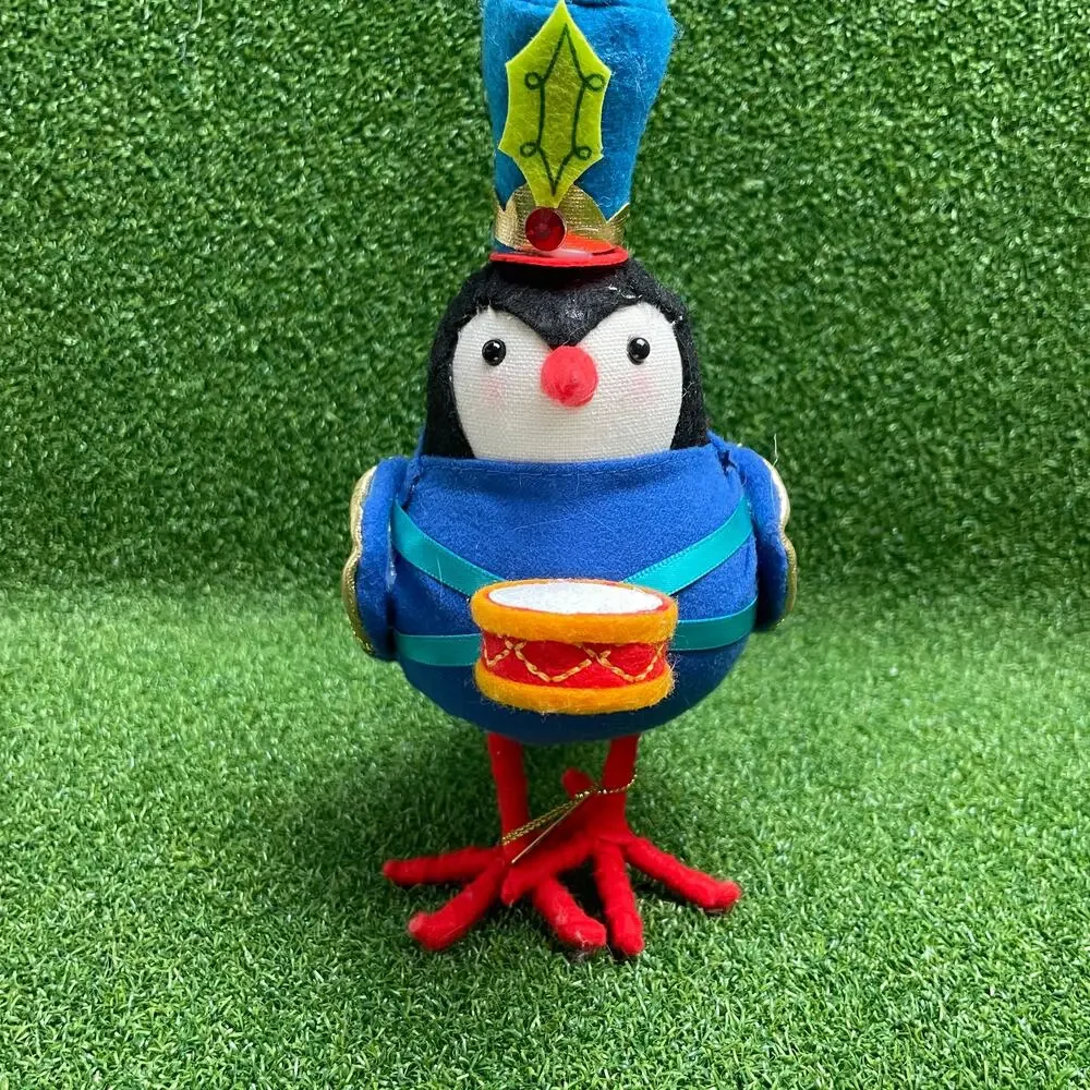 2021 Wondershop Jubilee Featherly Friends Nutcracker Bird Decorative Figurine